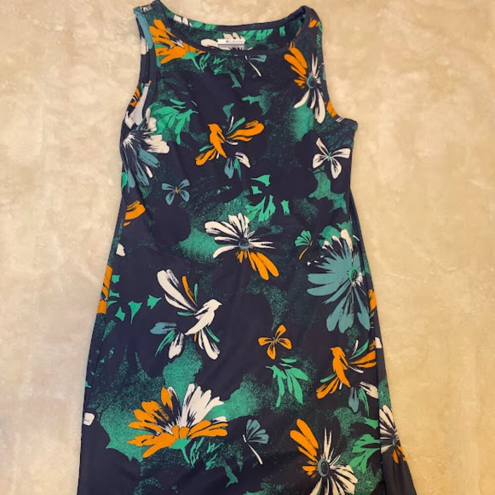 Columbia Dresses